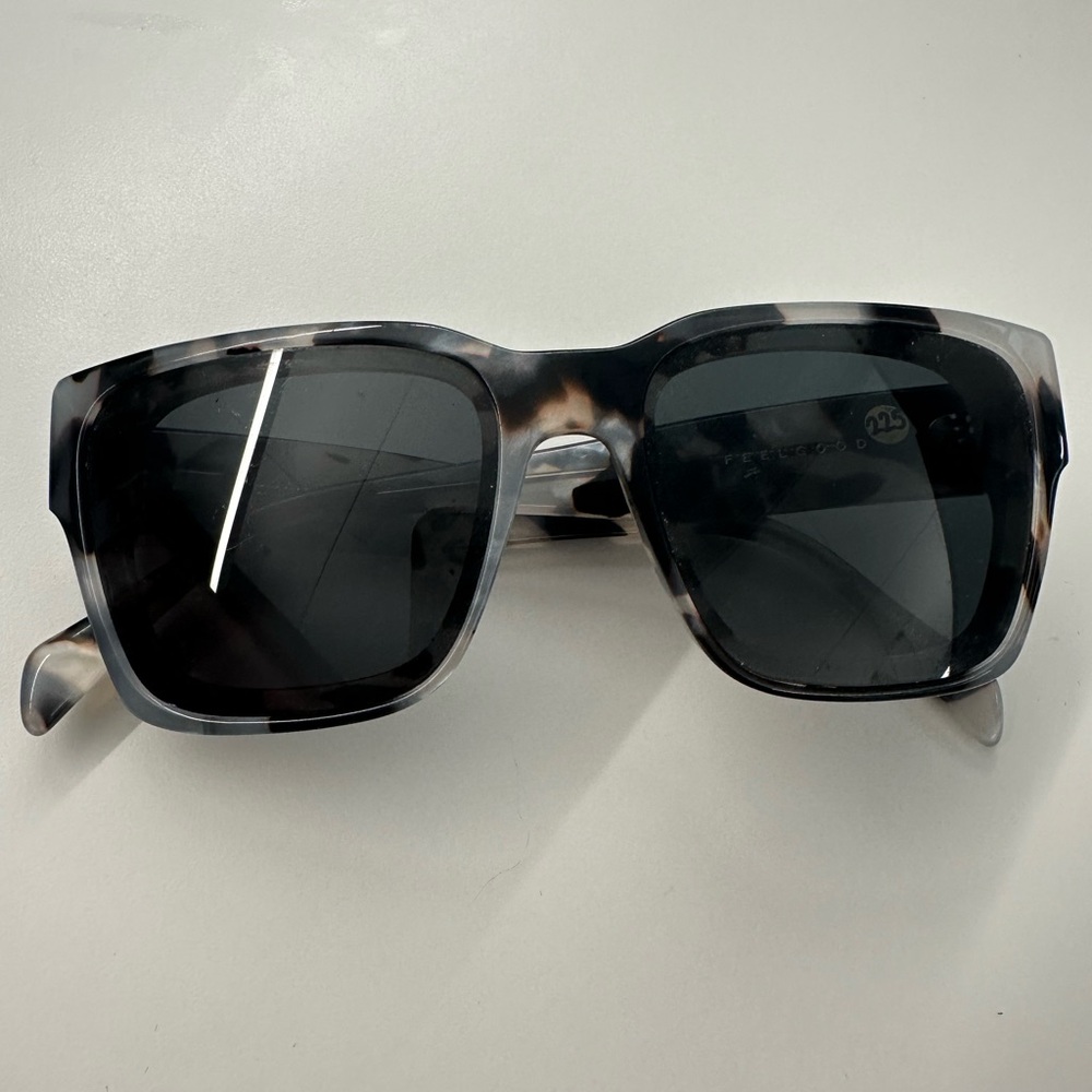 Tortoise FEEL GOOD SUNNIES by SAINT OWEN